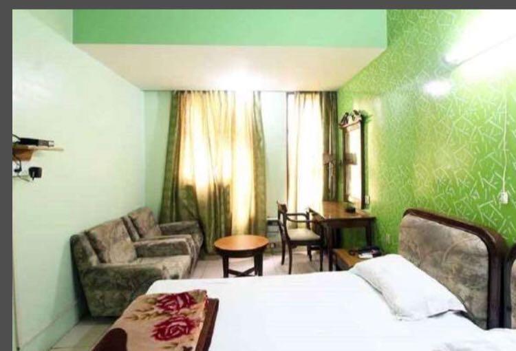 Hotel Sukant Palace دلهي المظهر الخارجي الصورة